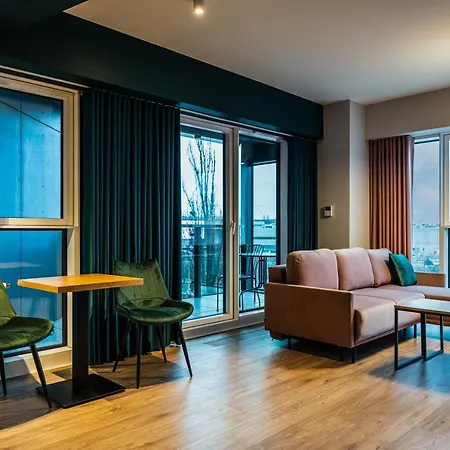 Fillhus بوزنان